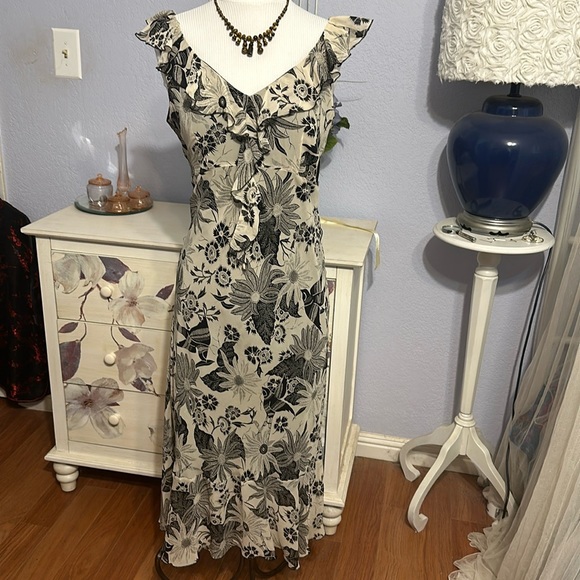 Jonathan Martin Studio Dress - Picture 1 of 5